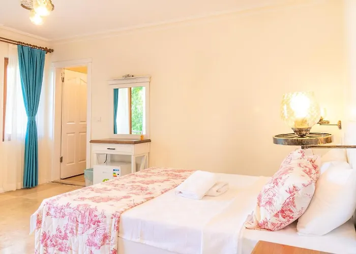 Hanim Pinar Butik * Selimiye (Aegean)