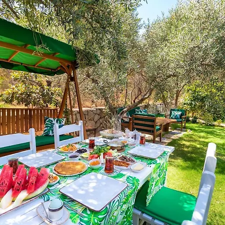 Hanim Pinar Butik * Selimiye (Aegean)